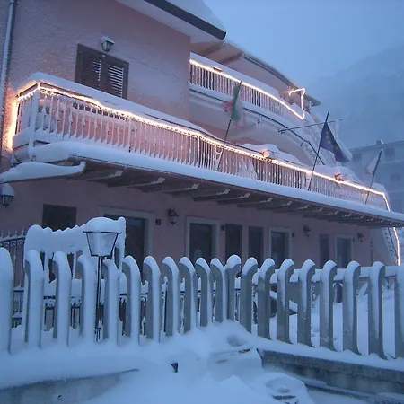 Hotel Il Tesoro Del Capistrello